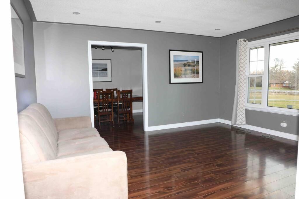 Bowmanville Event Place Extérieur photo